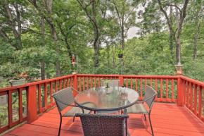 Central Hot Springs Village Retreat with Deck!
